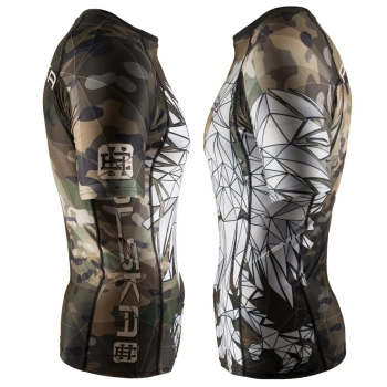 Extreme Hobby Short Sleeve Rashguard Polska Camo